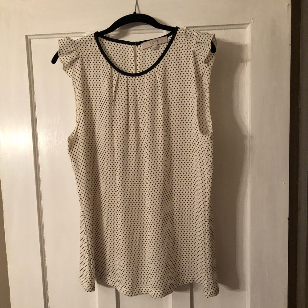 Women’s cap sleeved blouse